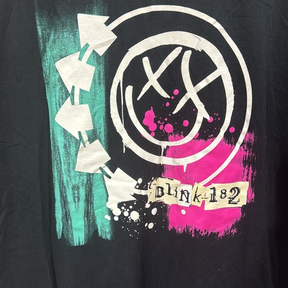 BLINK 182 BAND TEE MENS GRAPHIC TEE XXL - Picture 2 of 4